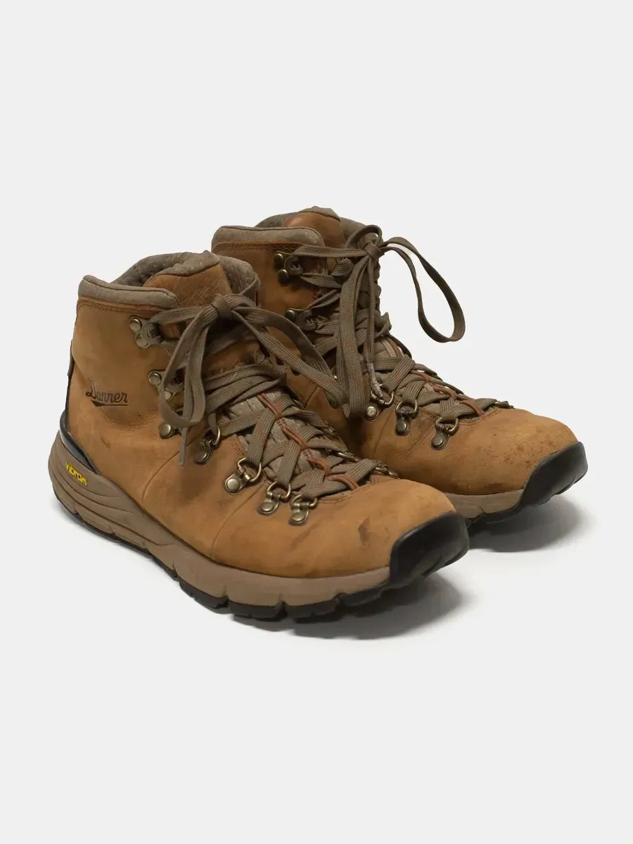 Danner Mountain 600 Full Grain Leather Hiking Boots - Women's