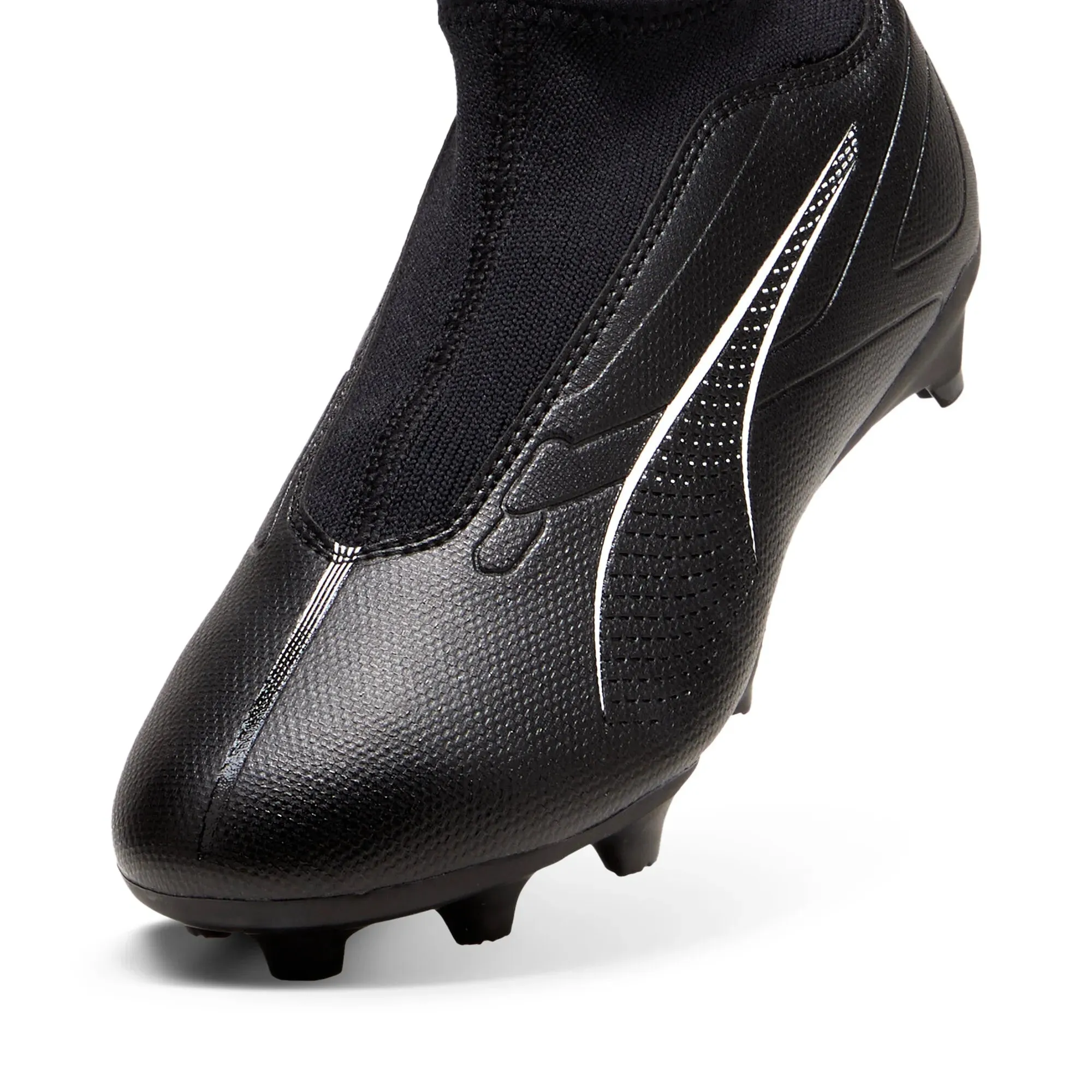 Puma Kids Ultra 5 Match  LL FG/AG Football Boots